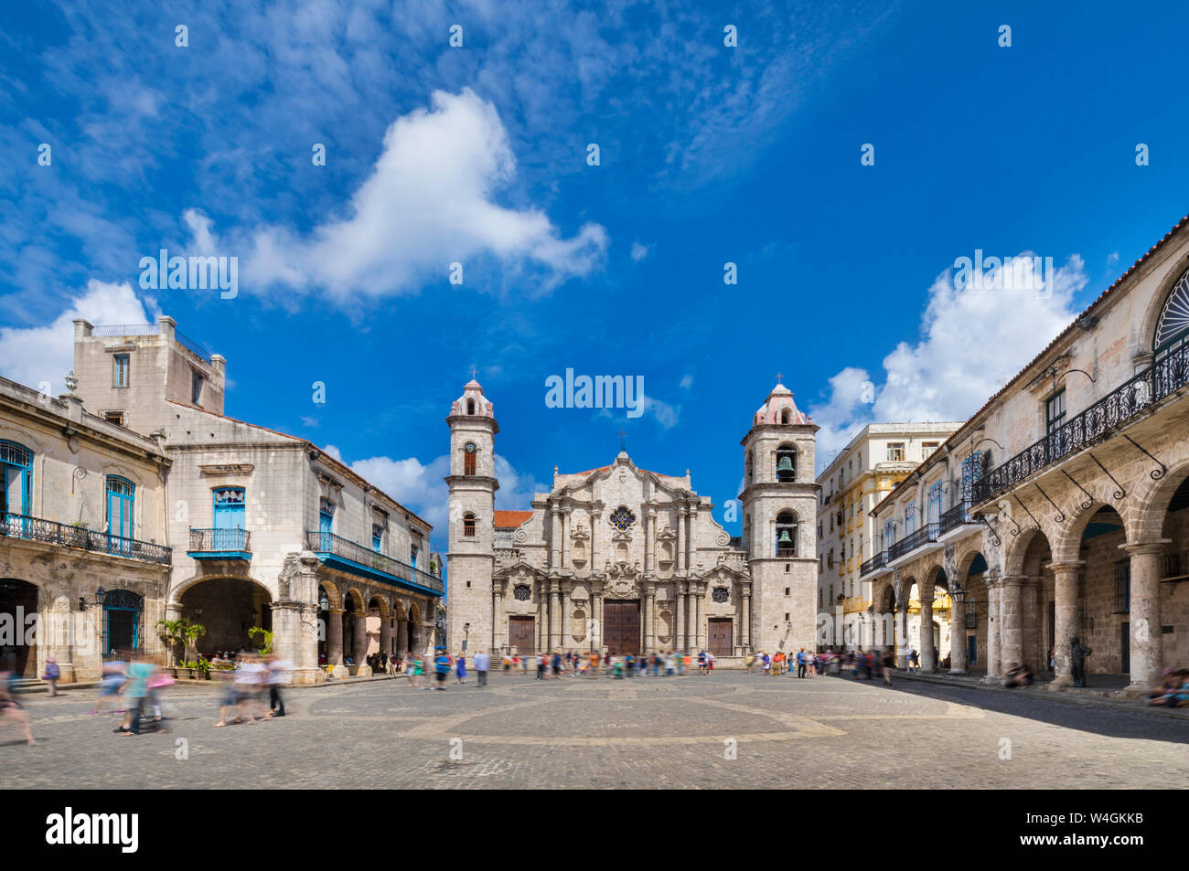 Blick auf die Kathedrale von Havanna, Havanna, Kuba Stockfoto