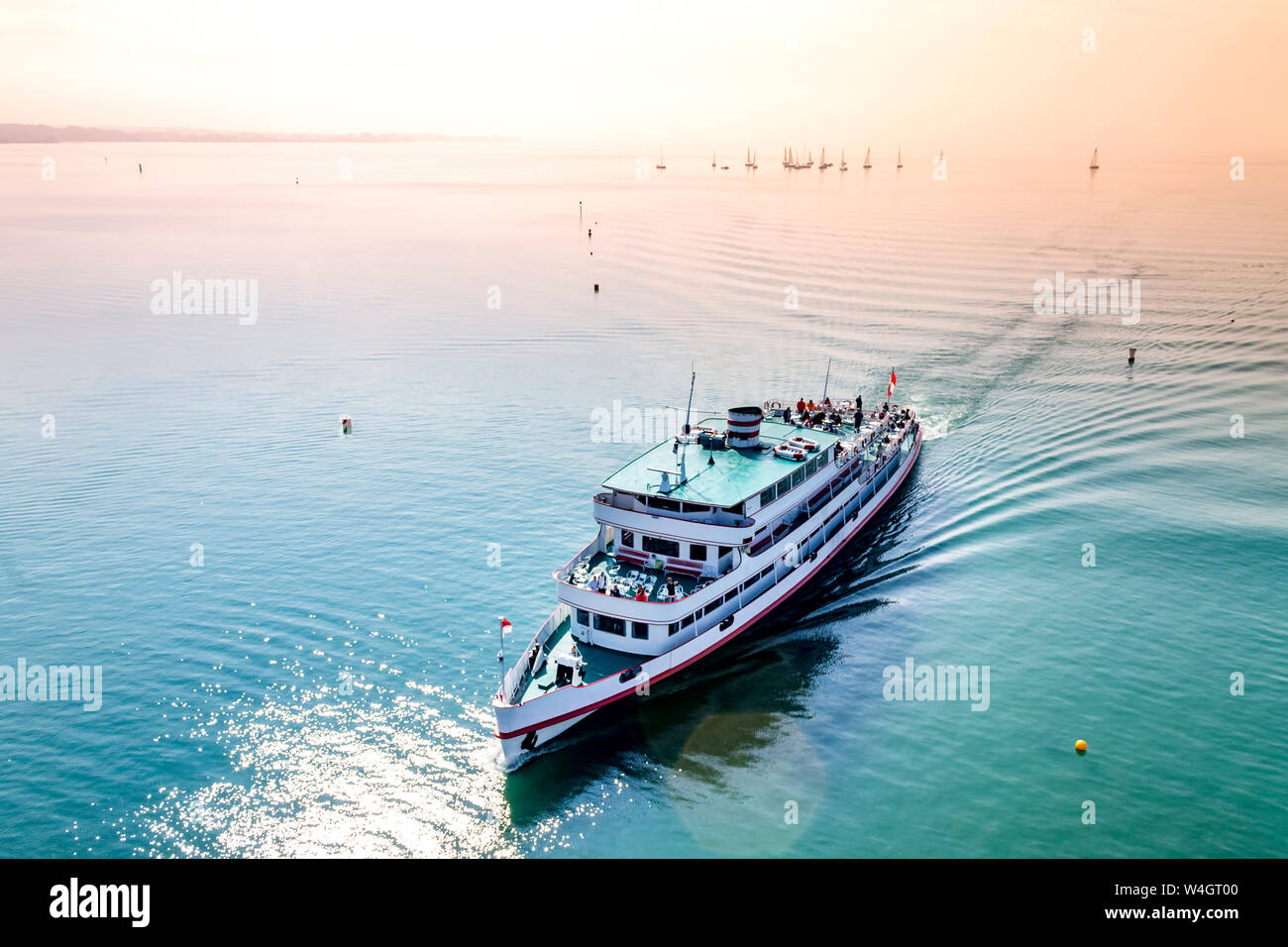 Ausflugsschiff am Bodensee, Friedrichshafen, Deutschland Stockfoto