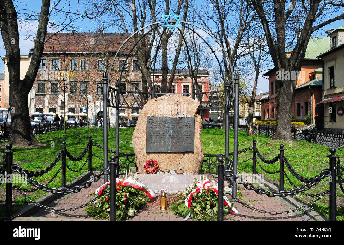 Ort der Meditation auf das Martyrium von 65 Tausend polnischen Juden aus Krakau im Zweiten Weltkrieg. Stockfoto