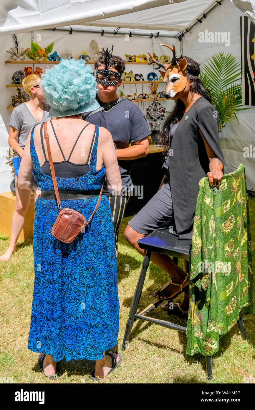 Stand verkaufen, Masken, Vancouver, British Columbia, Kanada Stockfoto