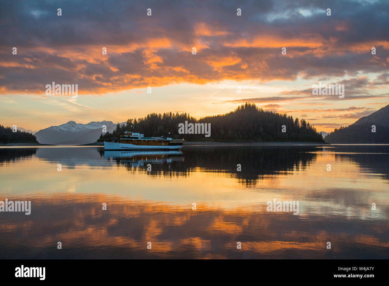 Sonnenuntergang, Glacier Bay National Park, Alaska. Stockfoto