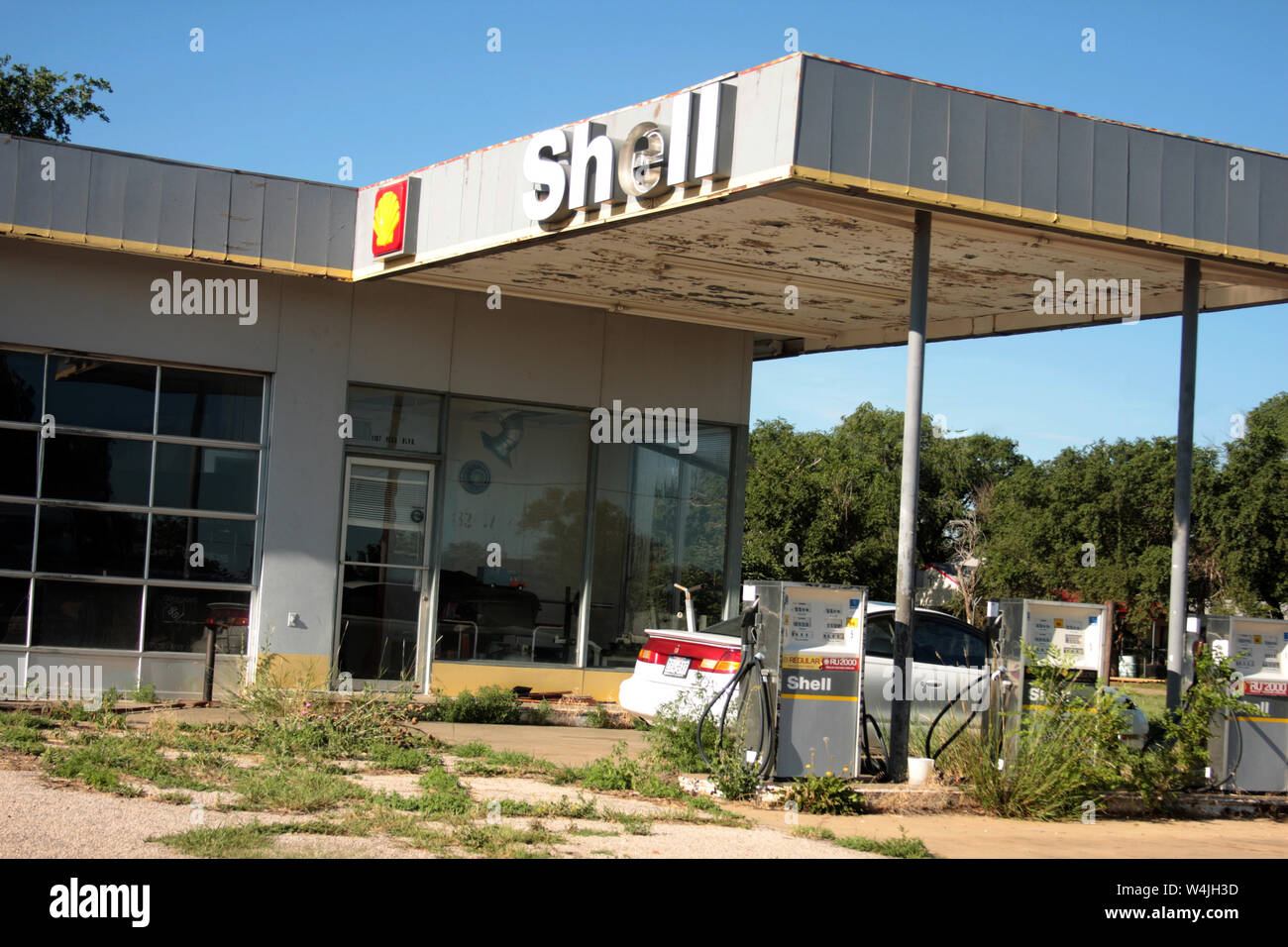 Aufgegeben von Shell Gas Station in Texas, USA Stockfoto