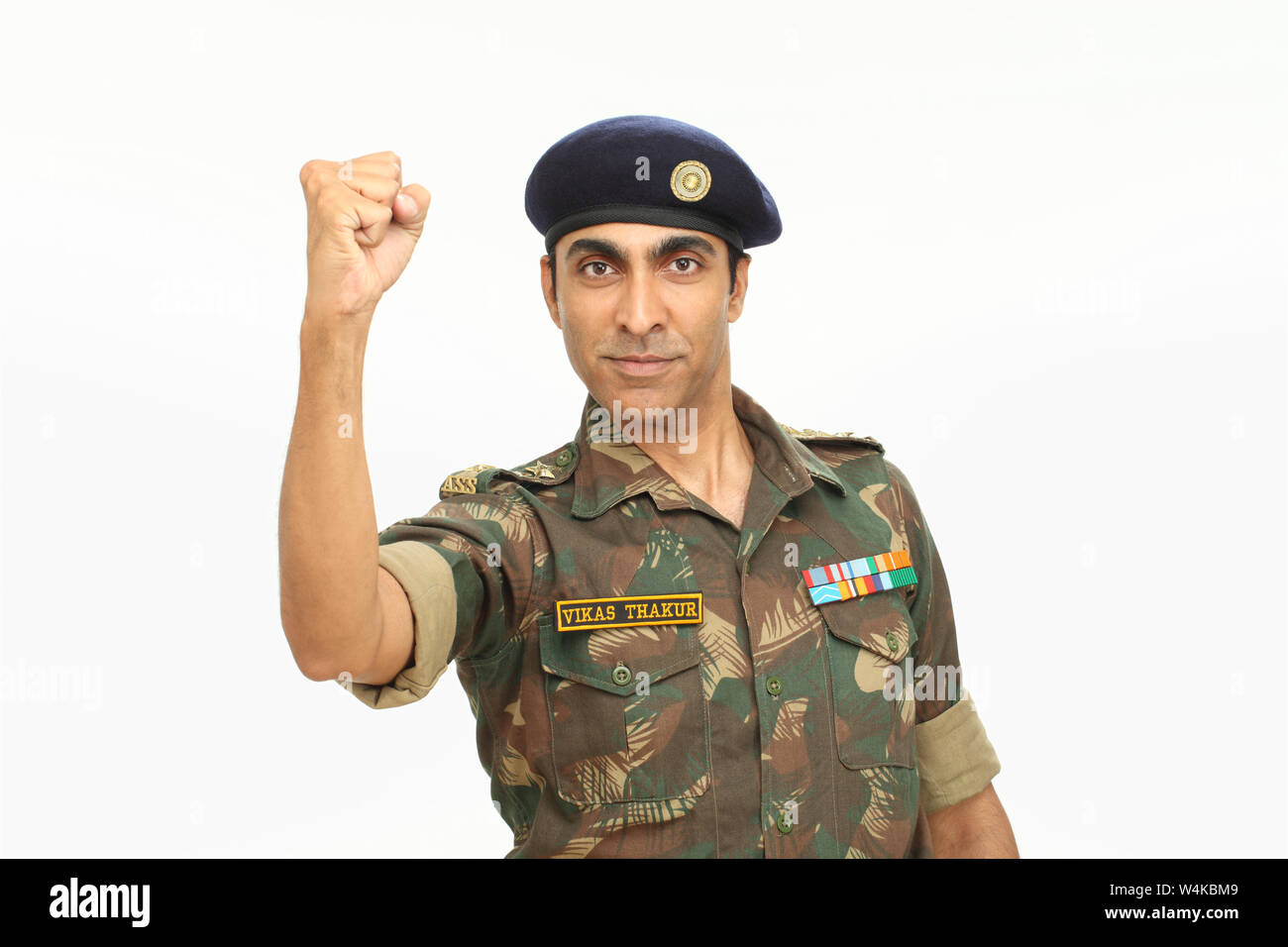 Soldat mit seiner Faust Stockfoto