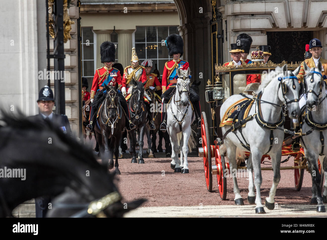 Die Farbe, Geburtstag Parade feiern der Königin außerhalb des Buckingham Palace, London, England, Vereinigtes Königreich Stockfoto
