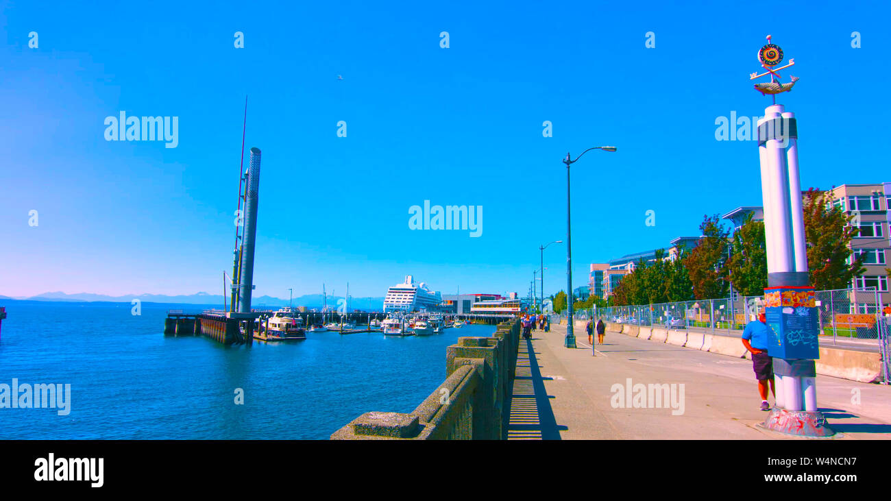 Seattle, Washington, USA (mai 10, 2019) Downtown Seattle, Tages der Seattle Aquarium auf Pier an der Elliott Bay Waterfront in Seattle, WA entfernt Stockfoto