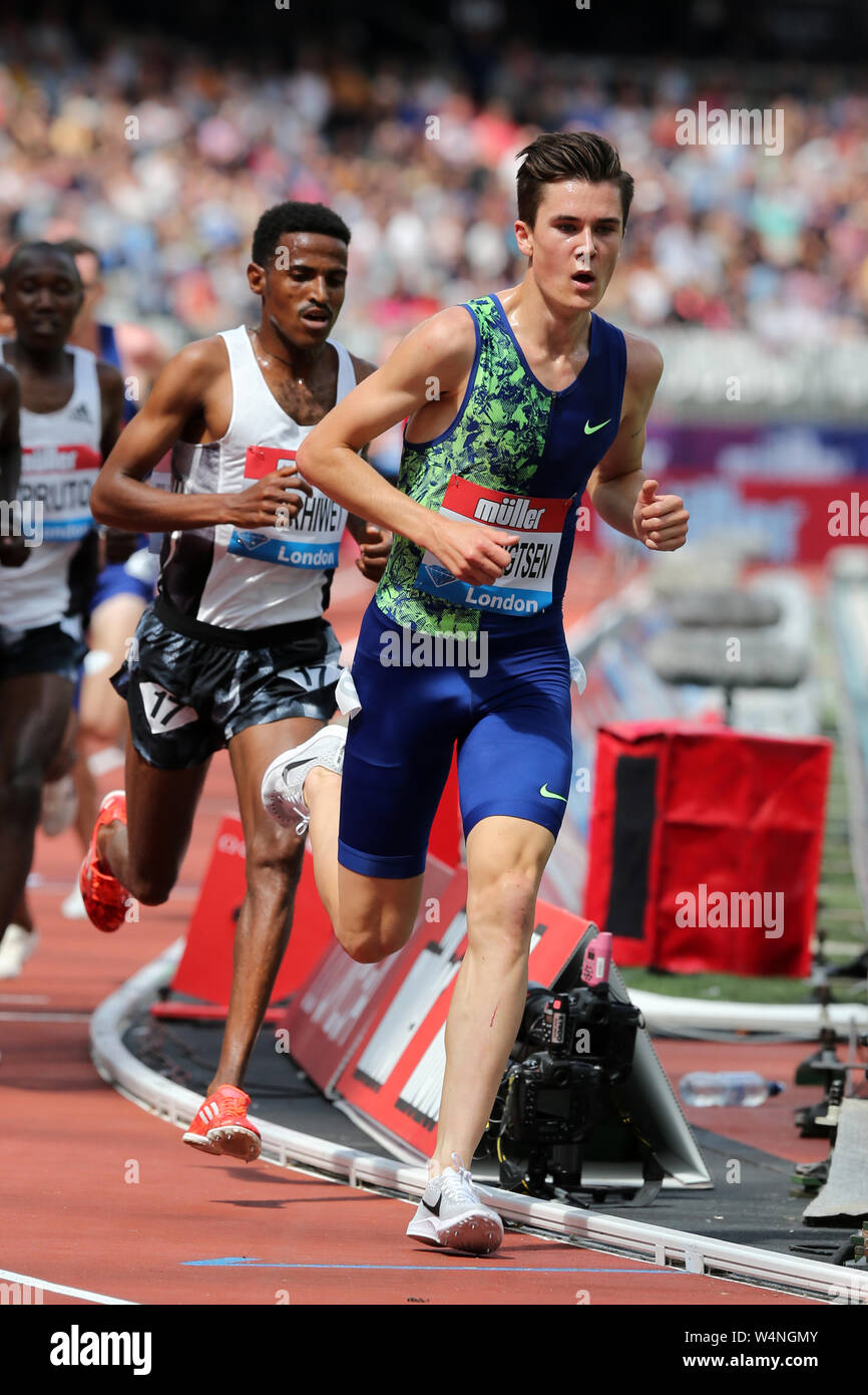 Jakob INGEBRIGTSEN (Norwegen) konkurrieren in der Männer 5000 m-Finale bei den 2019, IAAF Diamond League, Jubiläum Spiele, Queen Elizabeth Olympic Park, Stratford, London, UK. Stockfoto