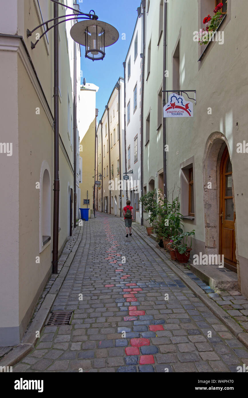 Gasse in der Altstadt, Passau, Niederbayern, Bayern, Deutschland Stockfoto