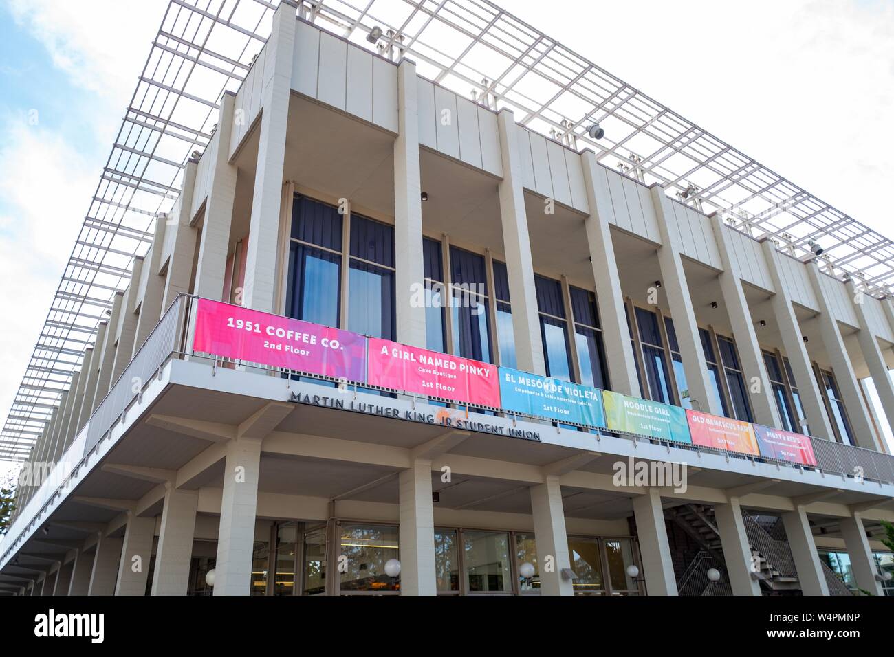 Fassade o der Martin Luther King Jr Student Union Building auf dem Campus der UC Berkeley in Berkeley, Kalifornien, 9. Oktober 2018. () Stockfoto