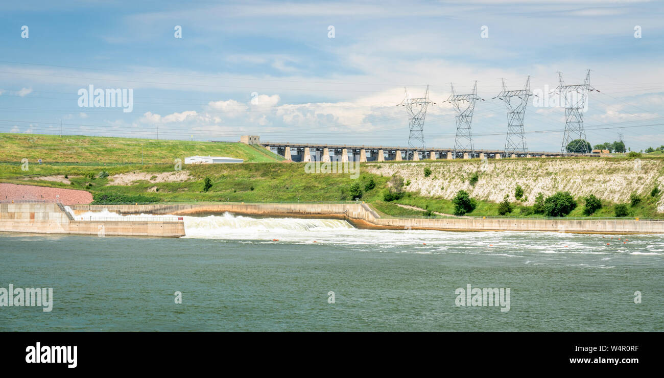 Fort Randall Damm und Wasserkraftwerk am Missouri River in South Dakota Stockfoto