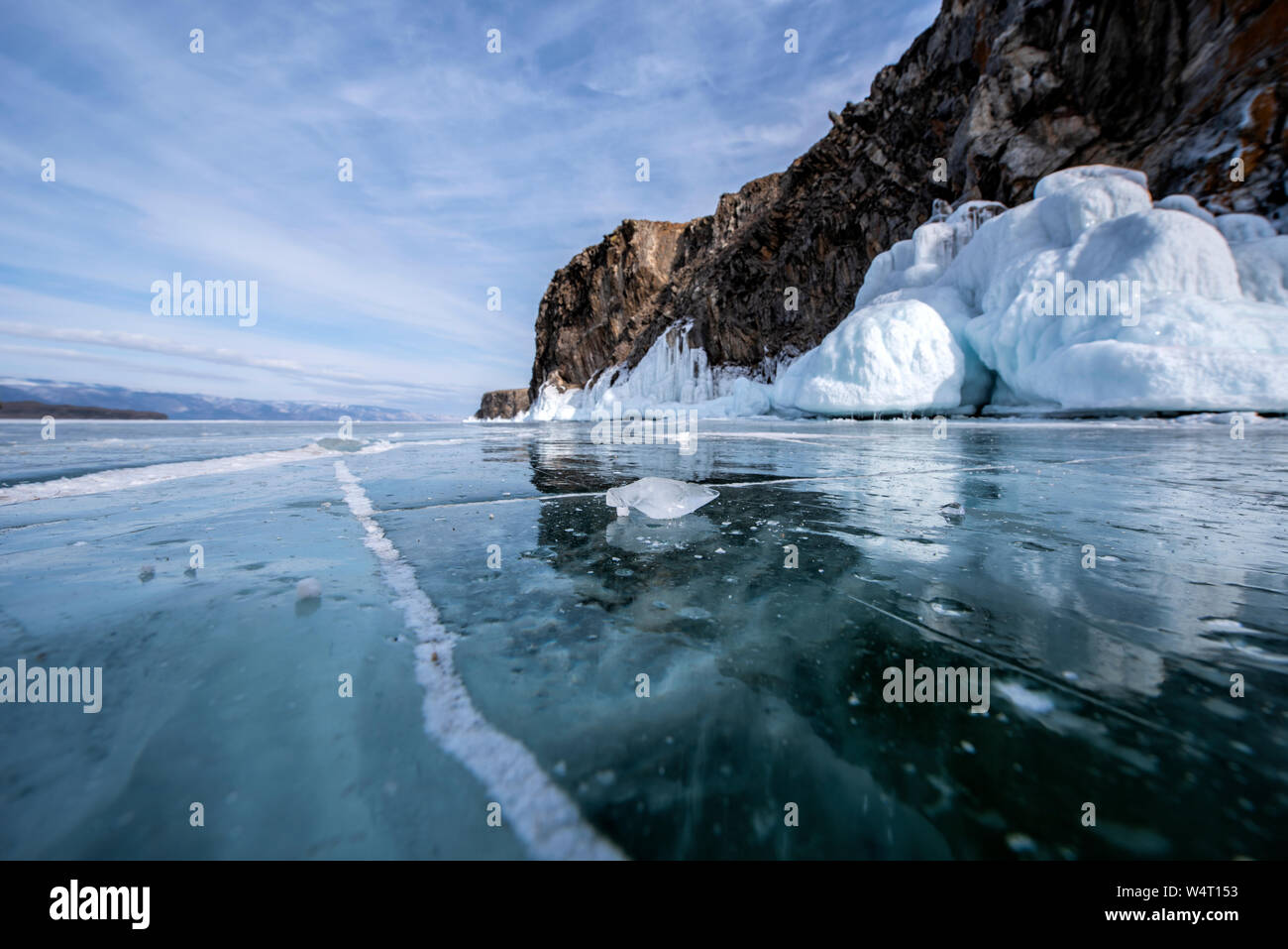 Gefrorenen Baikalsee im Winter, Sibirien, Russland Stockfoto