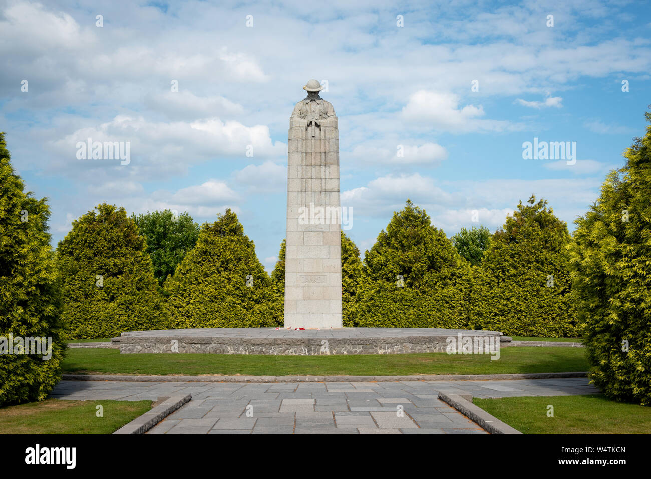 4900. Sint Juliaan. Canadese Gedenkplaats 1 ste Wereldoorlog. Foto: Gerrit De Heus. Belgien. Saint Julian. Kanadische War Memorial. Ersten Weltkrieg. Stockfoto