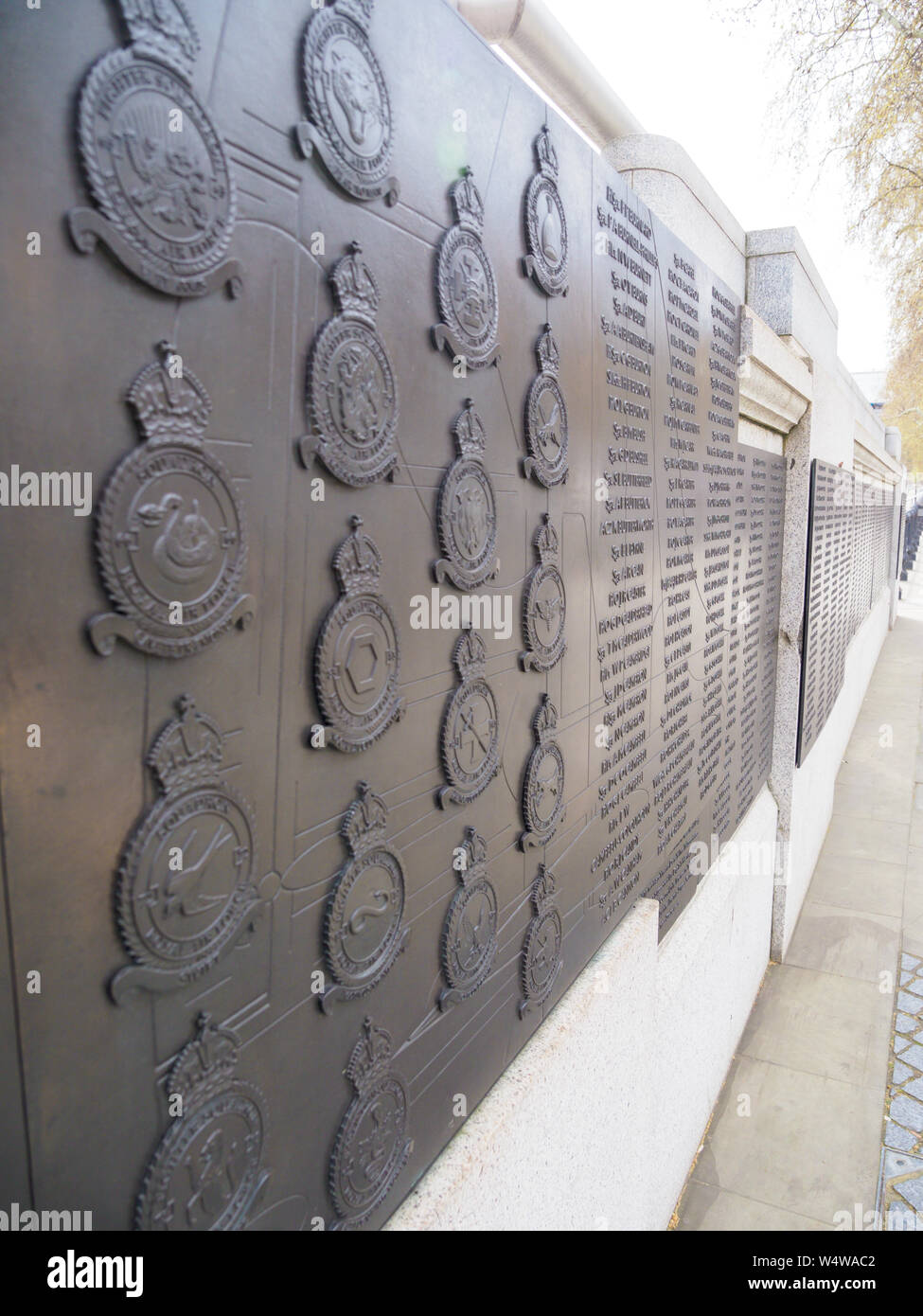 Die Schlacht um England Denkmal Skulptur, Victoria Embankment, Themse, erinnert an deren, die an der Schlacht von Großbritannien während des Zweiten Weltkriegs nahm Stockfoto