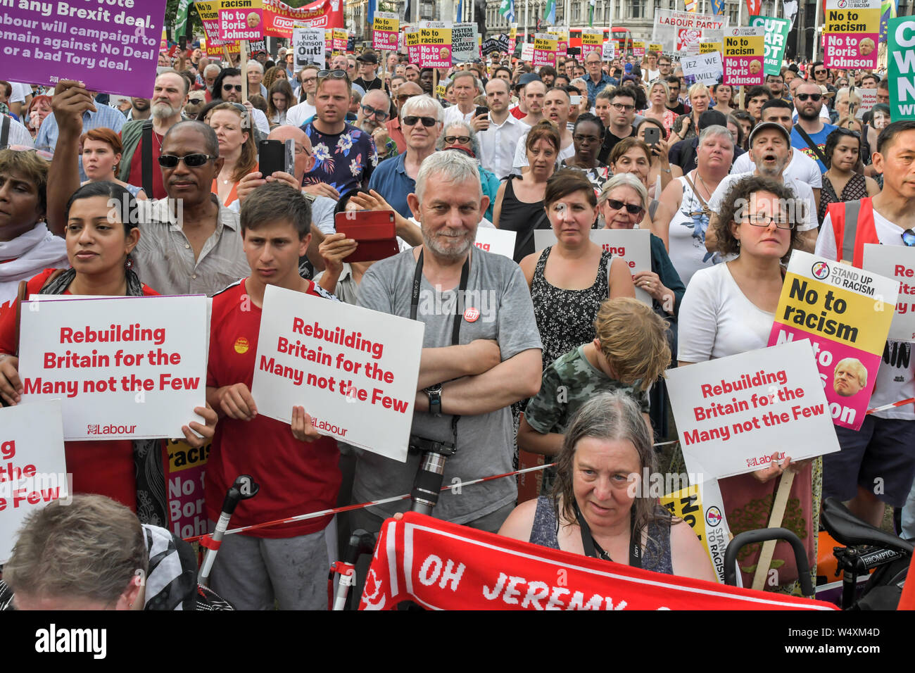 London, Großbritannien. 25. Juli 2019. Hunderte JC Unterstützer teilnehmen Jeremy Corbyn und Rally Nachfrage nach einer allgemeinen Wahl - Jetzt, London, UK am Parliament Square, Großbritannien. Bild Capital/Alamy leben Nachrichten Stockfoto