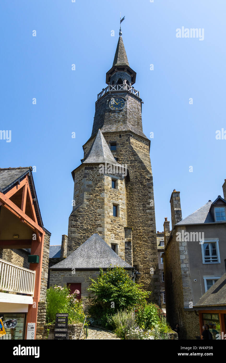 Tour de l'Horloge, Clock Tower, mittelalterlichen Glockenturm von Dinan, Bretagne, Frankreich Stockfoto