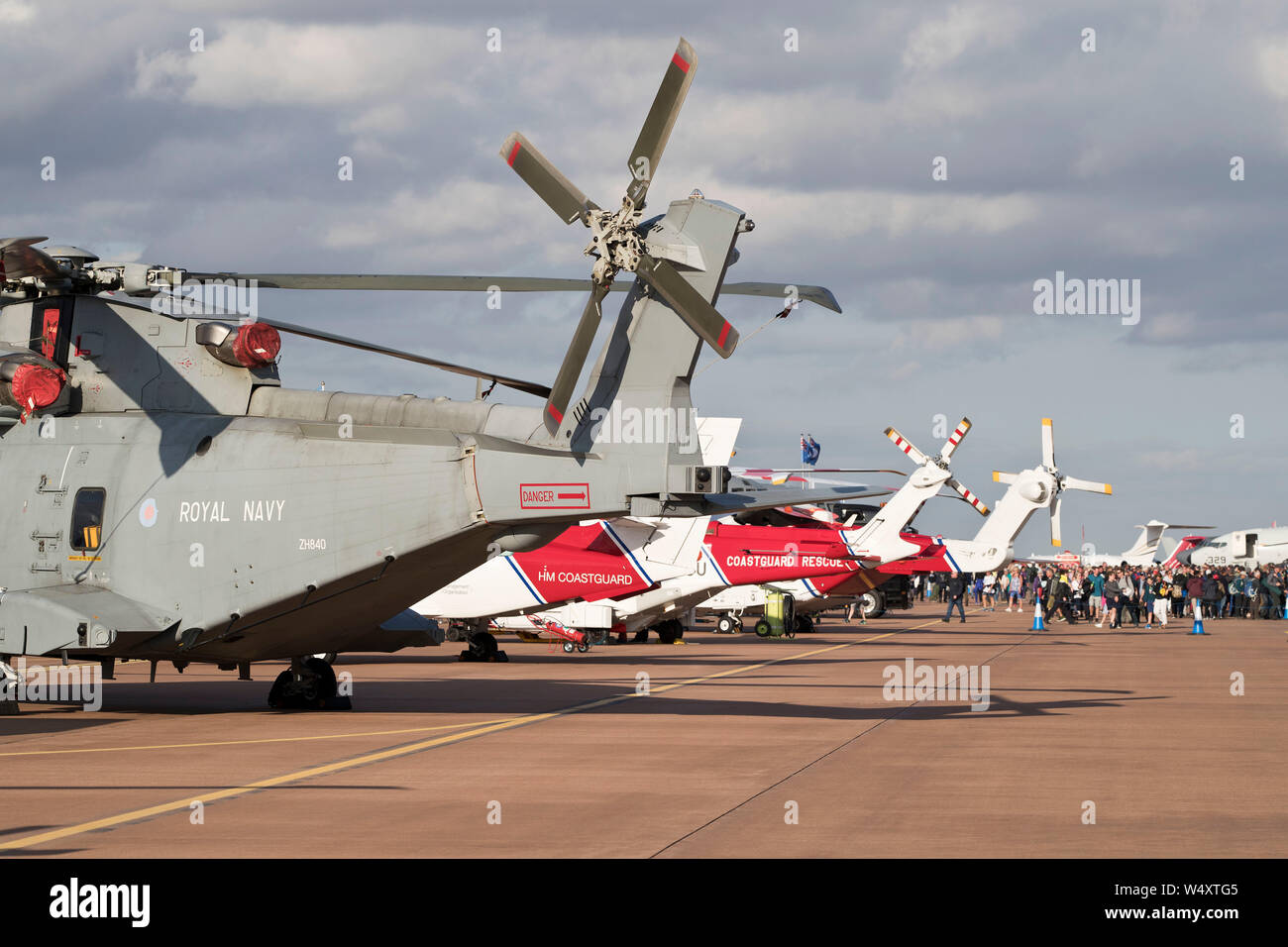 Heckrotoren verschiedener Hubschrauber am2019 Royal International Air Tattoo, Fairford, Gloucestershire, Vereinigtes Königreich Stockfoto