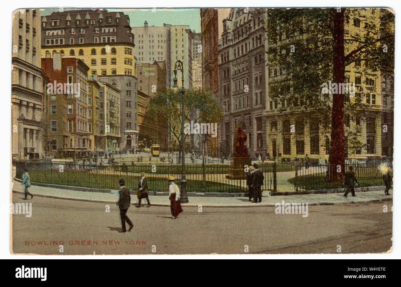 Postkarte des Bowling Green am südlichen Ende der Broadway in New York City, New York, von Theodor Eismann, 1910 veröffentlicht. Von der New York Public Library. () Stockfoto