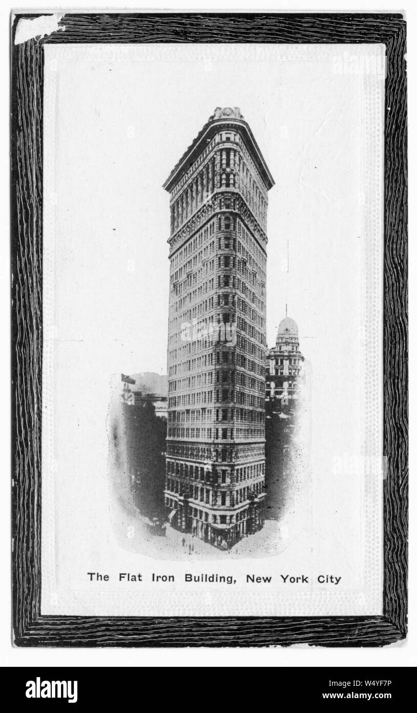 Postkarte des Flatiron Building, 175 Fifth Avenue, Manhattan, New York City, 1910 eingraviert. Von der New York Public Library. () Stockfoto