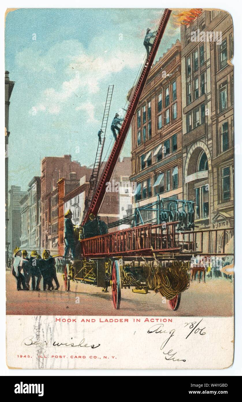 Graviert Postkarte der Feuerwehrleute in Aktion, New York City, New York, durch illustrierte Postkarte Co, 1945 veröffentlicht. Von der New York Public Library. () Stockfoto