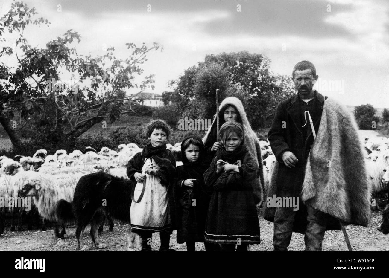 Aromunischen Hirten in die Wandertierhaltung, 1942 Stockfoto