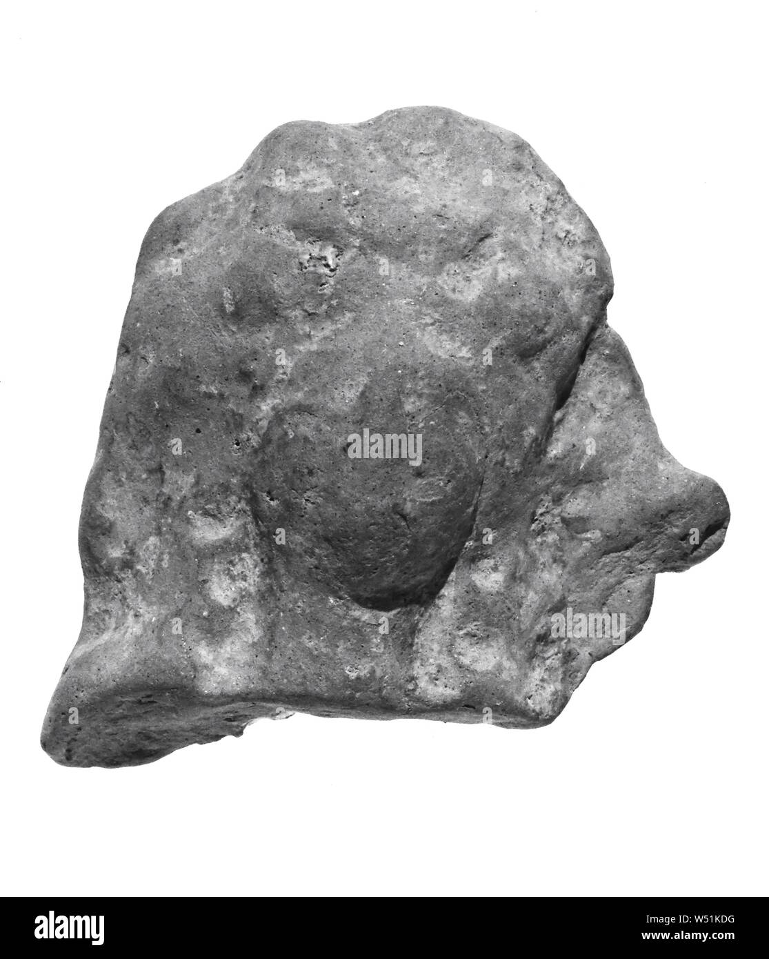 Weiblicher Kopf, Unbekannt, Süditalien, 4. Jahrhundert v. Chr., Terracotta, 5cm (1 15/16 in Stockfoto