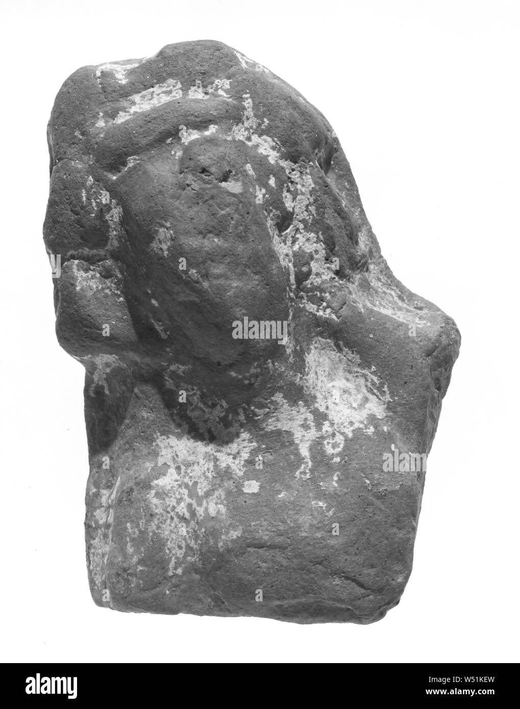 Weiblicher Kopf, Unbekannt, Süditalien, 4. Jahrhundert v. Chr., Terracotta, 6cm (2 3/8 in Stockfoto