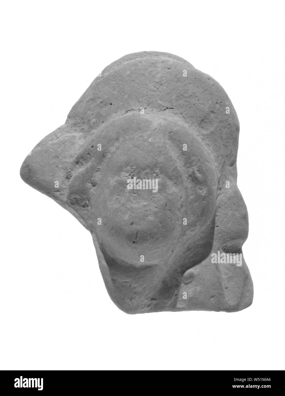 Weiblicher Kopf Fragment, Unbekannt, Süditalien, 4. Jahrhundert v. Chr., Terracotta, 4cm (1 9/16 Zoll Stockfoto