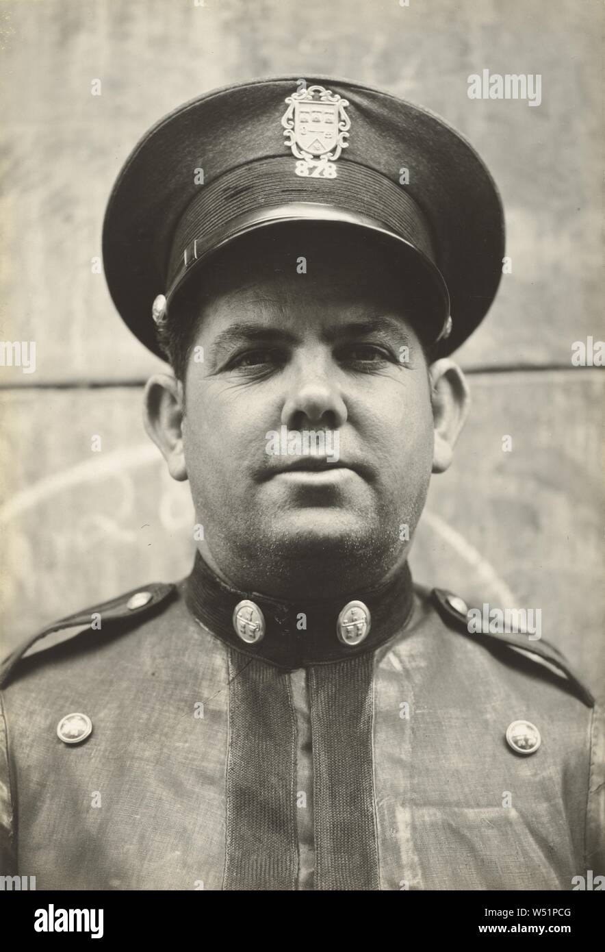 Havanna Polizist, Walker Evans (1903-1975), 1933, Silbergelatineabzug, 19,5 x 13,3 cm (7 11/16 x 5 1/4 Zoll Stockfoto