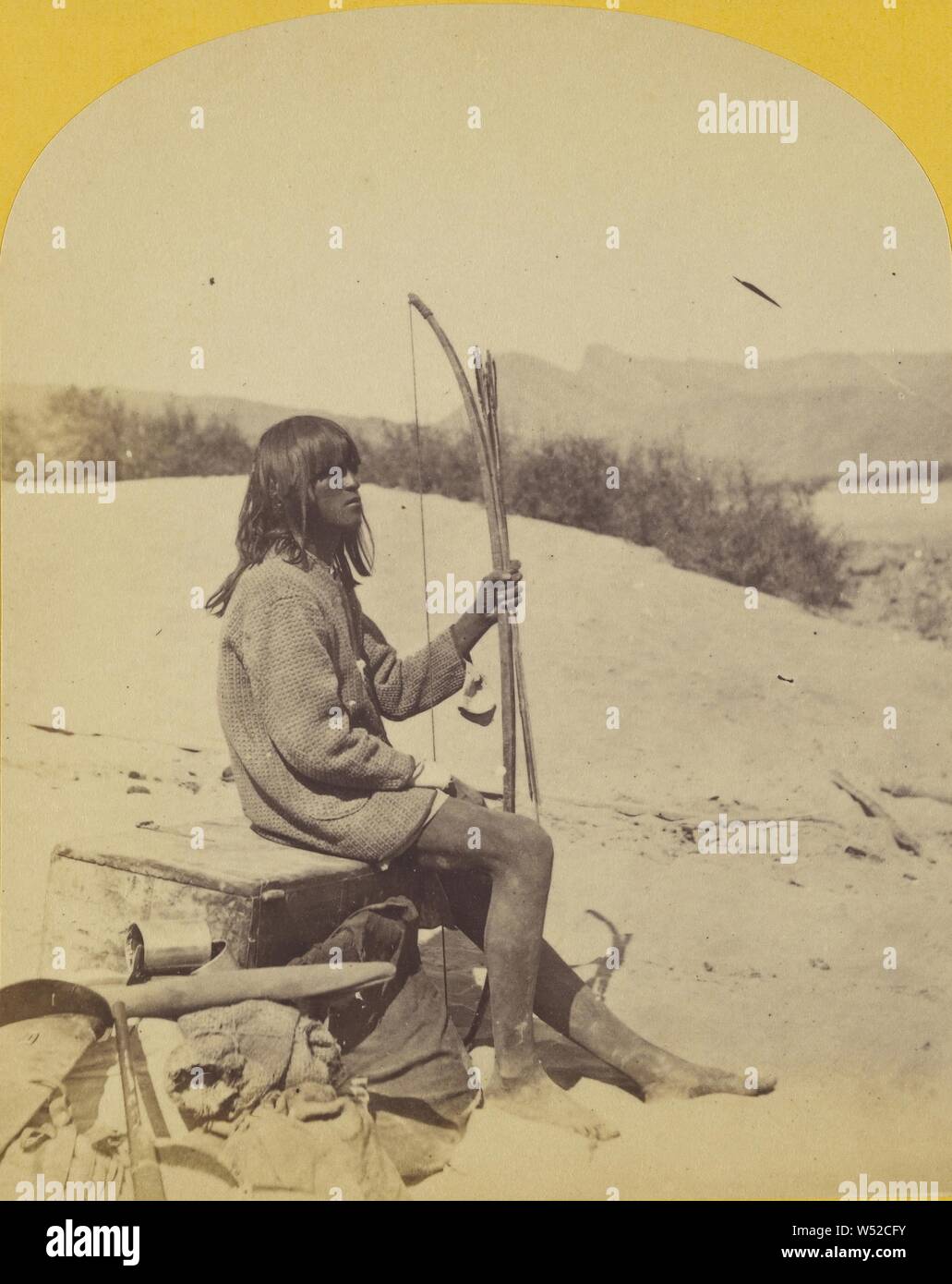Maiman, ein mohave Indische, Reiseführer und Dolmetscher bei einem Teil der Jahreszeit in der Colorado Land ..., Timothy H. O'Sullivan (American, um 1840-1882), 1871, Eiweiß silber Drucken Stockfoto