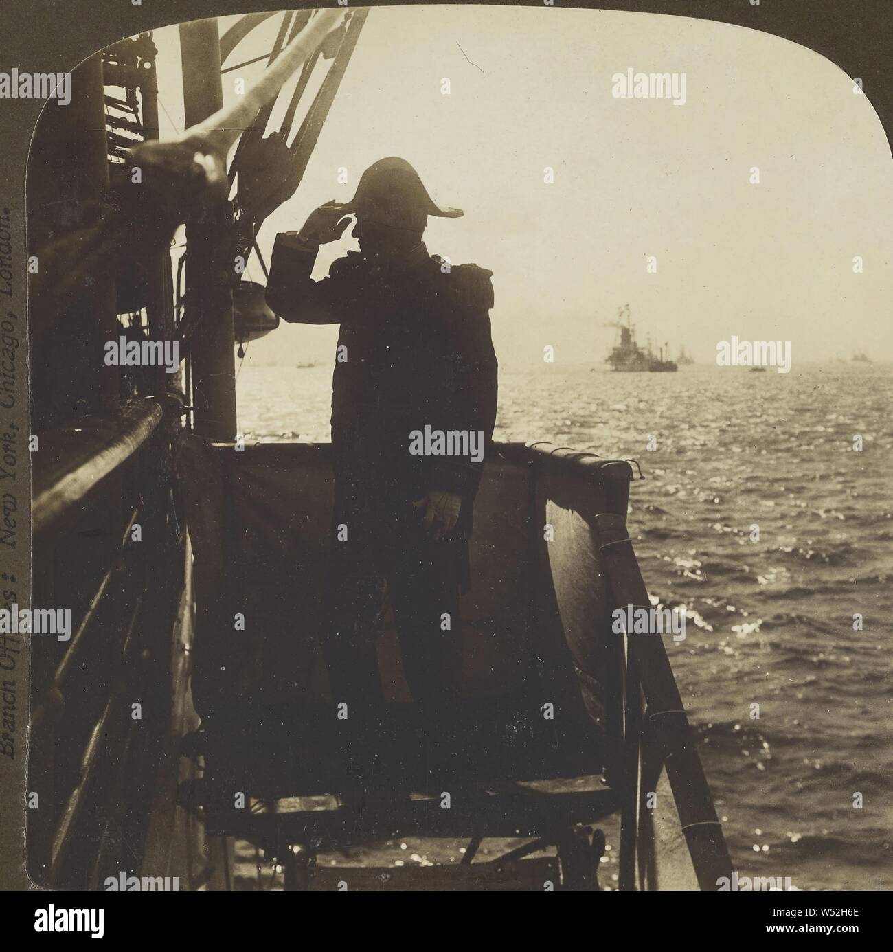 Admiral Evans Verlassen der Mayflower nach dem Aufruf auf der Präsident, Naval Review, Oyster Bay., Hawley C. White Company, 1906, Silbergelatineabzug Stockfoto