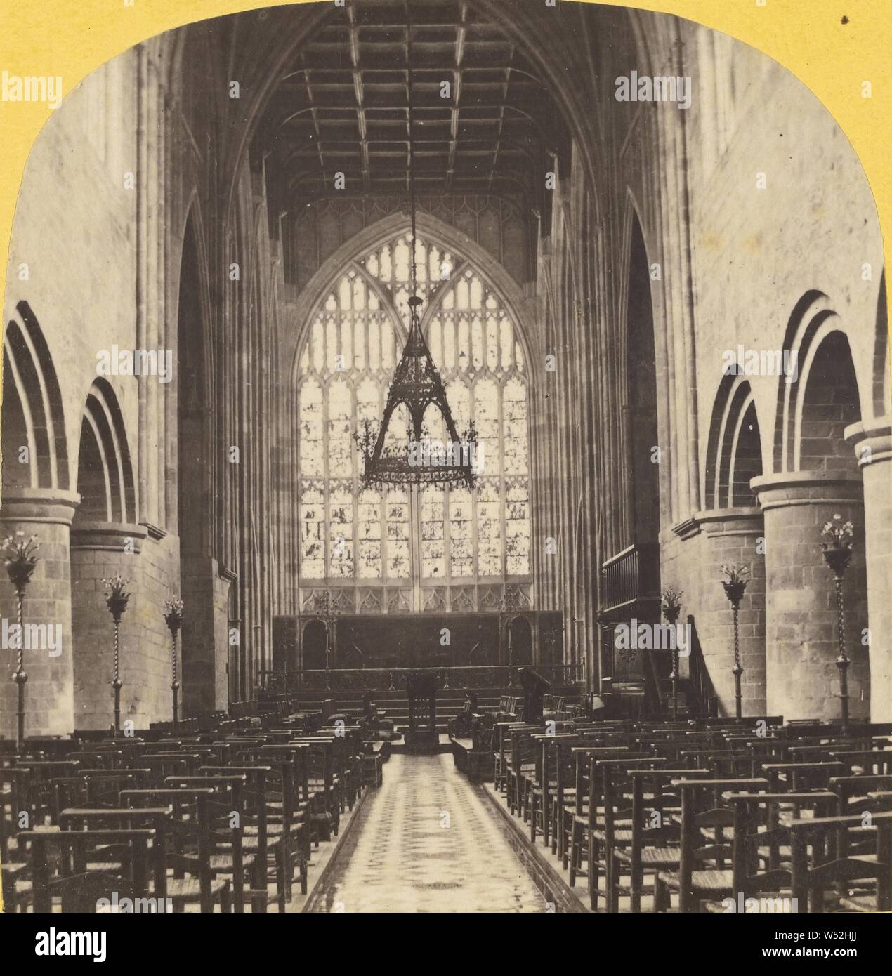 Innenraum der Klosterkirche, Malvern, Unbekannten, Britischen, über 1865, Eiweiß silber Drucken Stockfoto