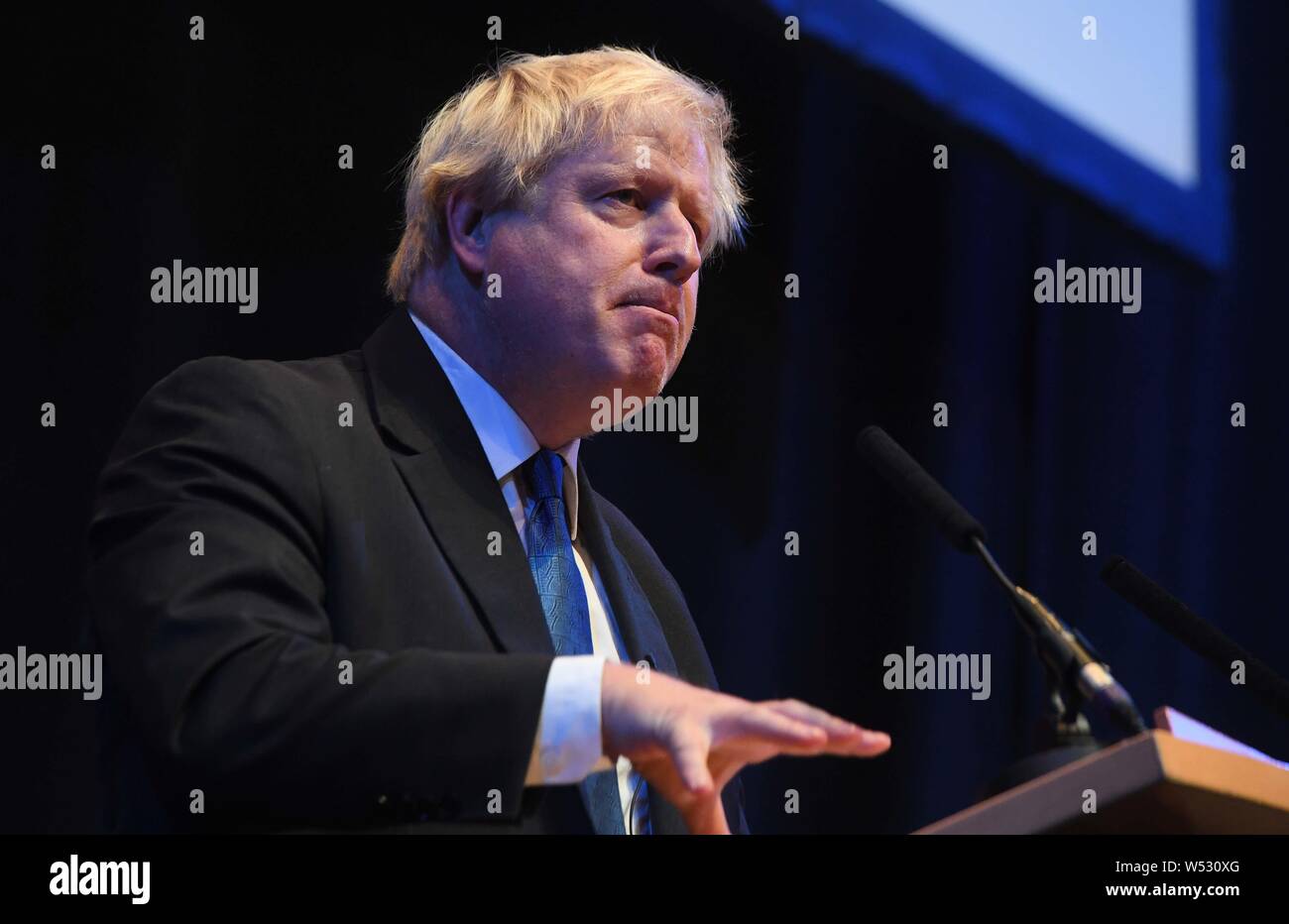 Boris Johnson sprechen mit einer Franse Veranstaltung in Halle 1 auf dem Parteitag der Konservativen Partei im ICC, Birmingham, Dienstag, 2. Oktober 2018. Stockfoto