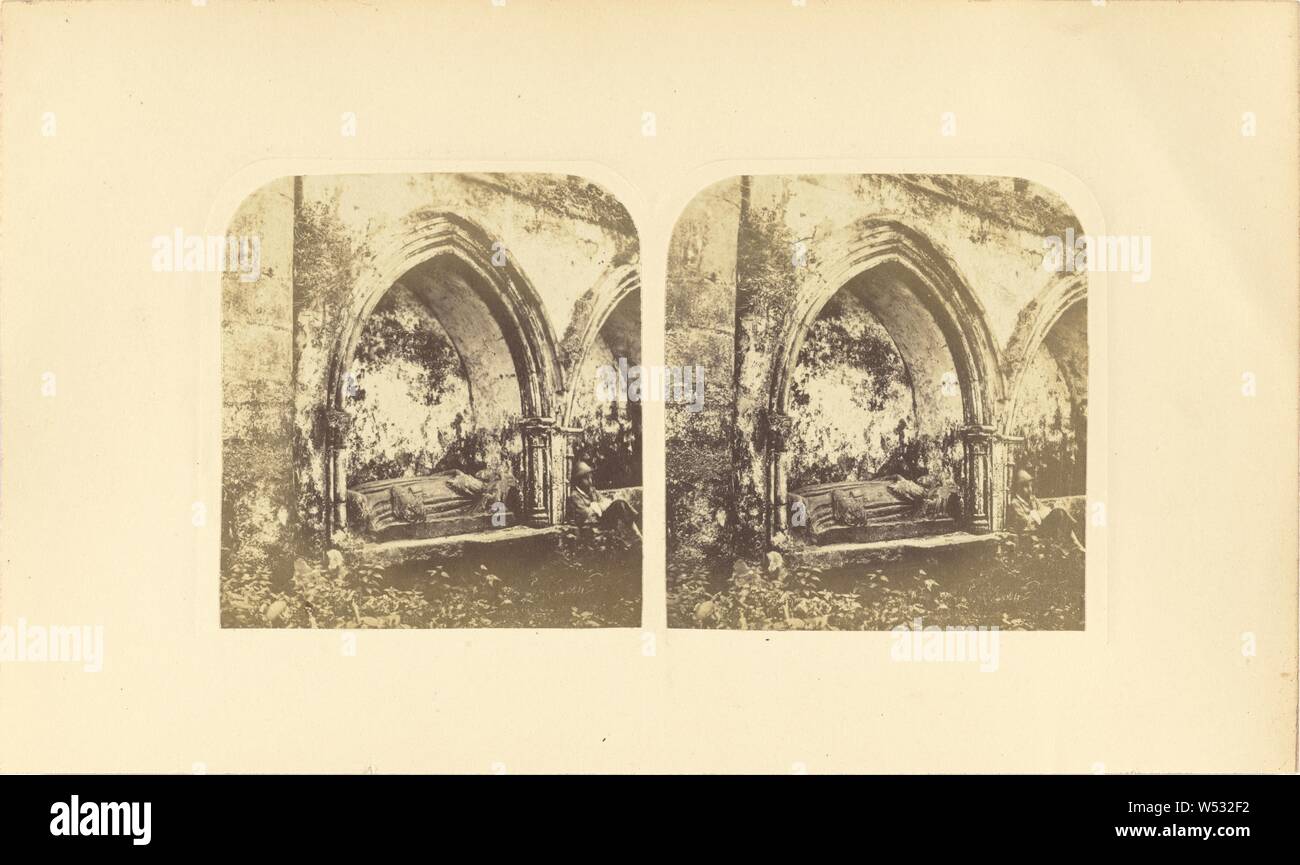 Grab der Herzogin Anne de Bretagne, Henry Taylor (British, 1800 - 1886), Bretagne, Frankreich, um 1859, Eiweiß Silber drucken, 7,4 x 14,1 cm (2 15/16 x 5 9/16 Zoll Stockfoto