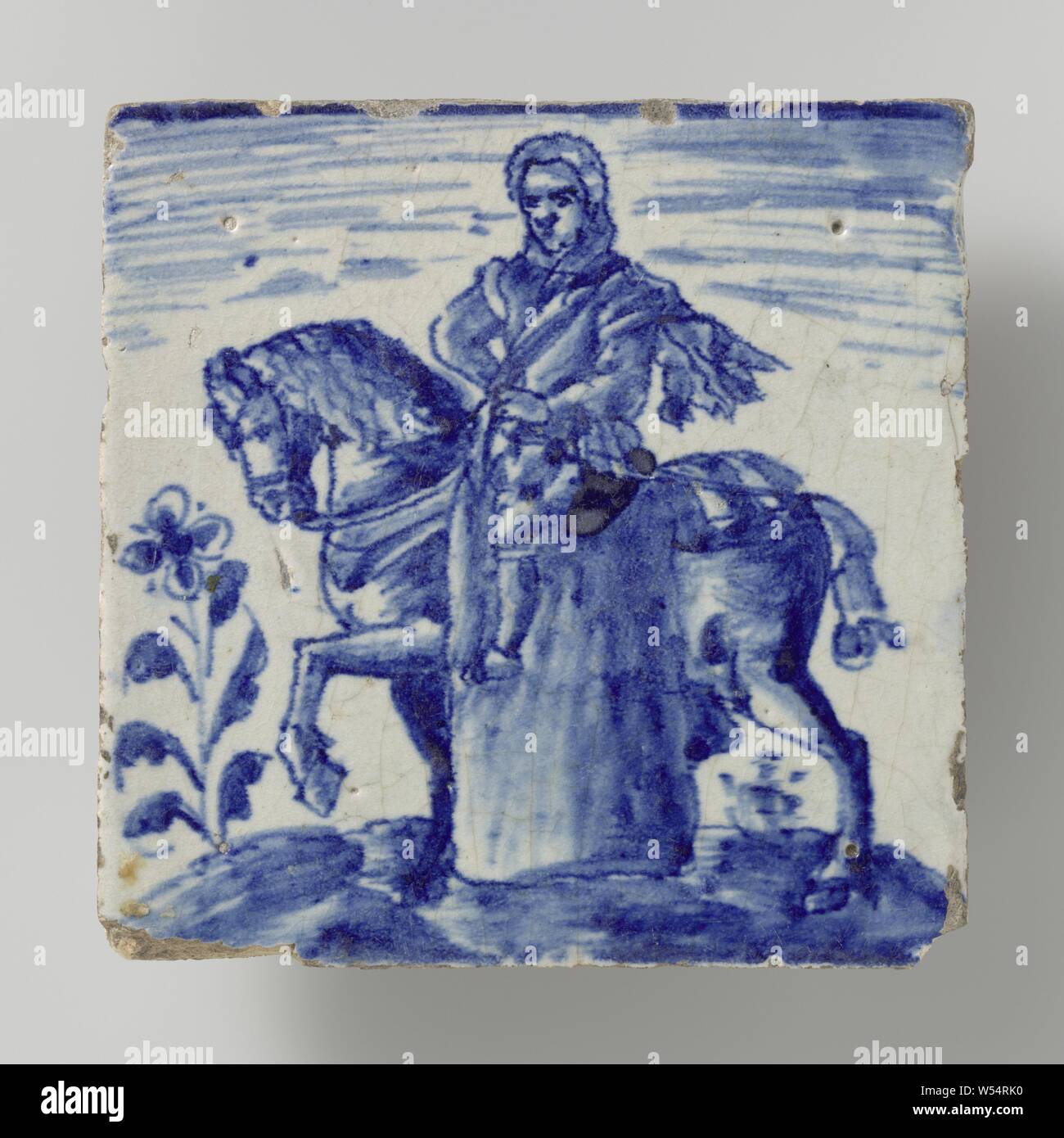 Fliese mit Reiter, Fliese mit einem blau lackiert Reiter auf einem Boden., anonym, Niederlande, C. 1580 - C. 1625, Steingut, Zinn Glasur, h 13,5 cm x W 13,5 cm x T 1,5 cm Stockfoto