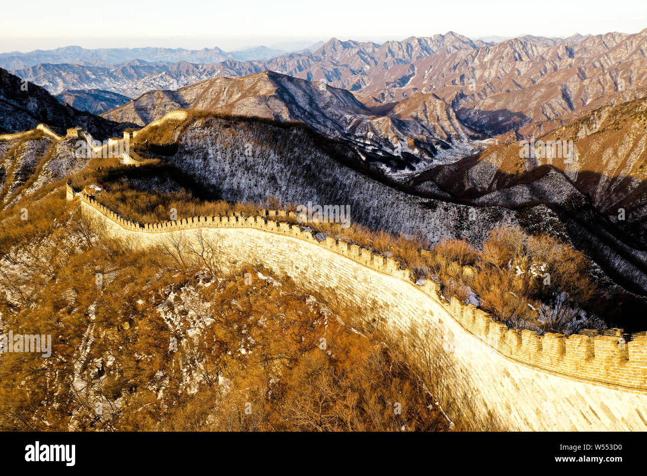Jiankou Landschaft der Großen Mauer nach einem Schneefall in Huairou District, Beijing, China, 20. Februar 2019. Stockfoto