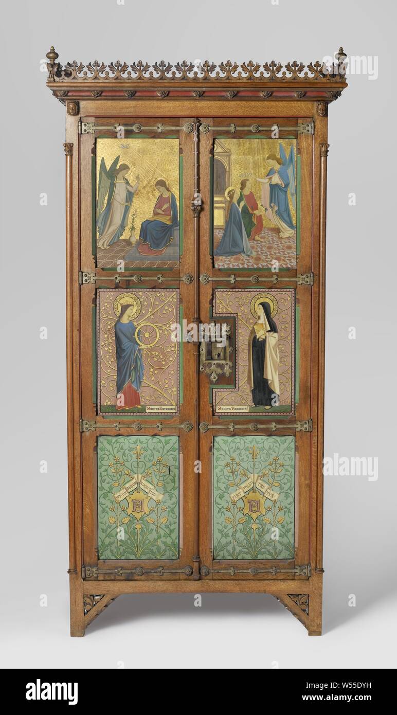 Musik und Klavier mit eine Reliquie der hl. Cäcilia Musik Kabinett und Klavier mit einer Reliquie der hl. Cäcilia Musik Kabinett von Eichen und Kiefern, teilweise in Farben und Gold und mit verzinntem Eisen Armaturen lackiert, Musik Kabinett von Eichen und Kiefern, teilweise in Farben und Gold und mit verzinntem Eisen Armaturen lackiert. Die Platten der beiden Vitrine sind mit, unter anderem, die Verkündigung, die Ehe von Cecilia und Baldrian, St. Katharina und St. Theresia. lackiert Der Fall wurde ein Engagement Geschenk P.J.H. Cuypers zu seiner zweiten Frau Antoinette Cathérine Thérèse Alberdingk Thijm, im Jahre 1858, die Verlobung Stockfoto