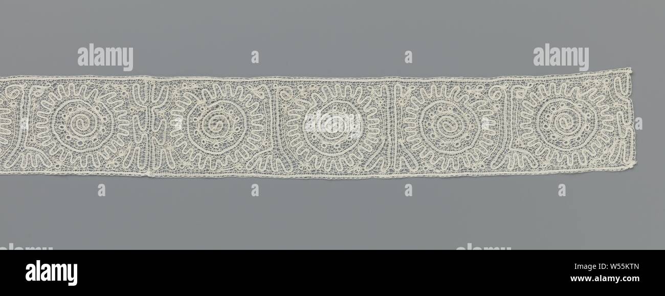 Flechten Auf Asten Stockfotos Und Bilder Kaufen Alamy