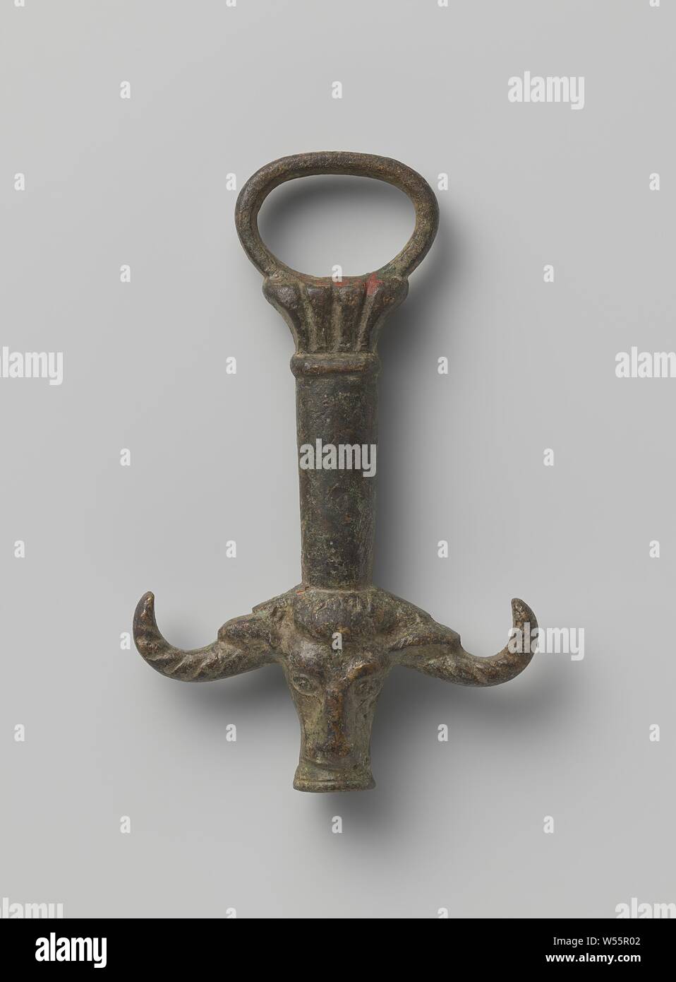 Bronze Bolzen in der Form eines RAM-Kopf, Bronze Bolzen in der Form eines Ram Head., anonym, C. 1400 - C. 1950, bronze (Metall), L 10 cm Stockfoto