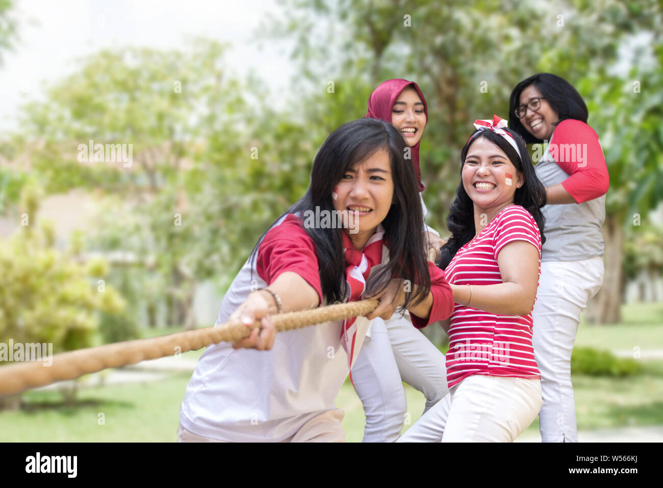 Tauziehen Indonesien Tag der Unabhängigkeit Stockfoto