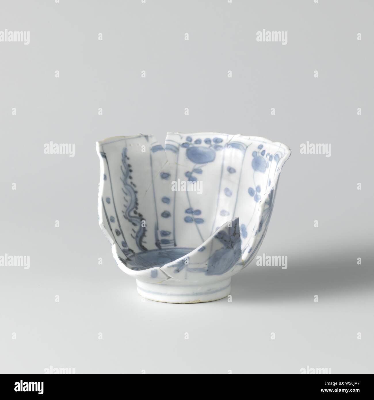 Crow's Kopf von GRACHTENHAUS war Schiff der "Witte Leeuw", Jingdezhen, vor 1613, Bone China, h 8,2 cm Stockfoto