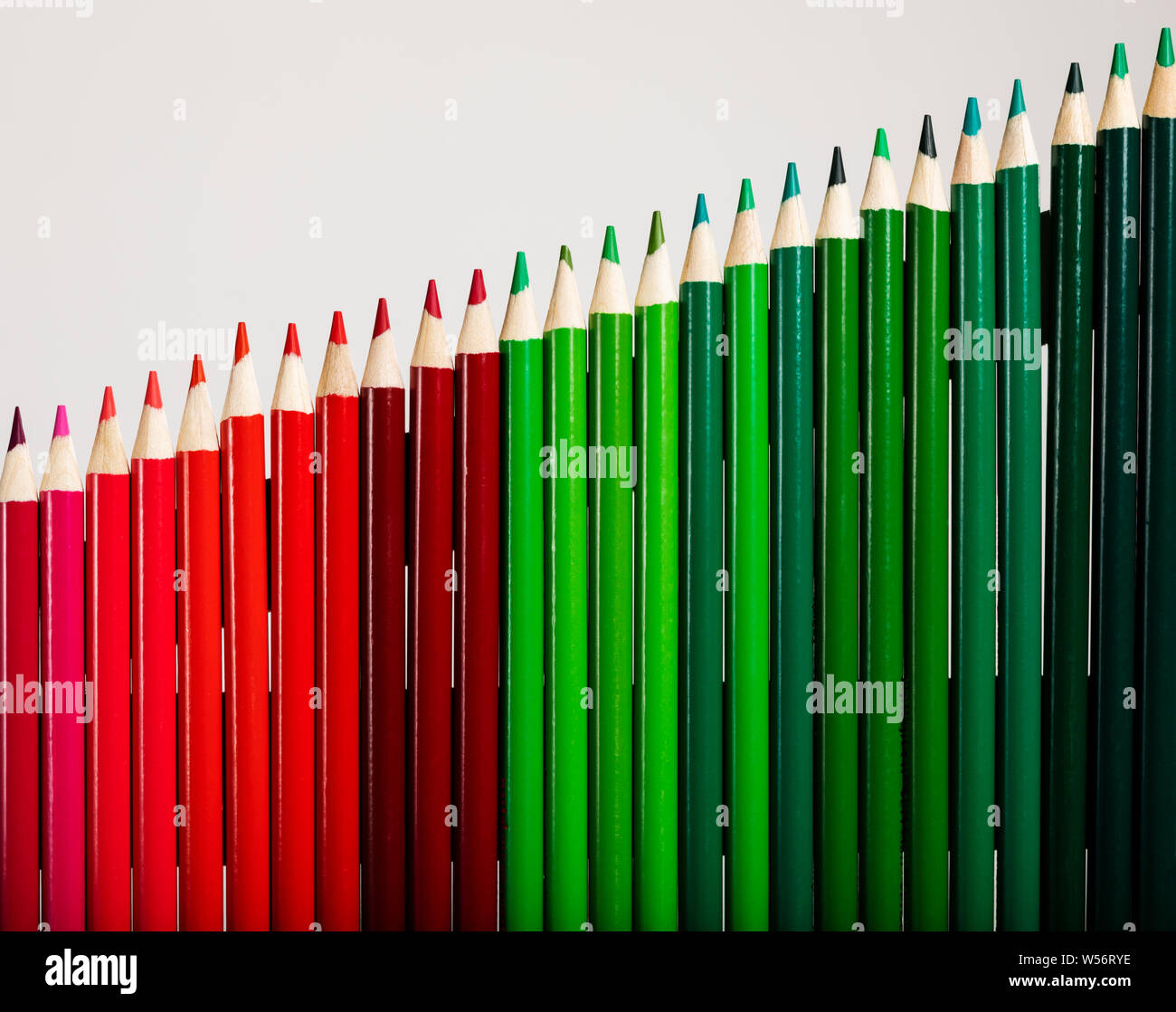 Buntstifte, business Grafik der Steigerung der Gewinne Stockfoto