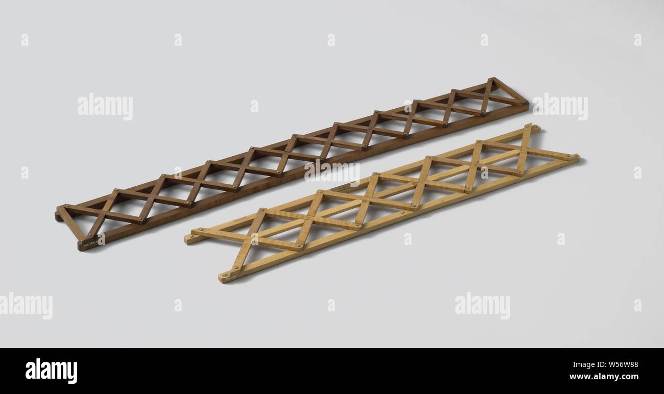 Modell oder Diagonal Framing, Modell, dass das Kreuz zeigt - Dressing nach Robert Seppings. Es besteht aus zwei Waage Balken, zwischen denen die Diagonalen, unterstützt und Tasten angeordnet sind, England, anonyme, Vereinigtes Königreich, 1814, Holz (Pflanzen), Messing (Legierung), h 1,8 cm × l 74,5 cm × w 8,3 cm Stockfoto