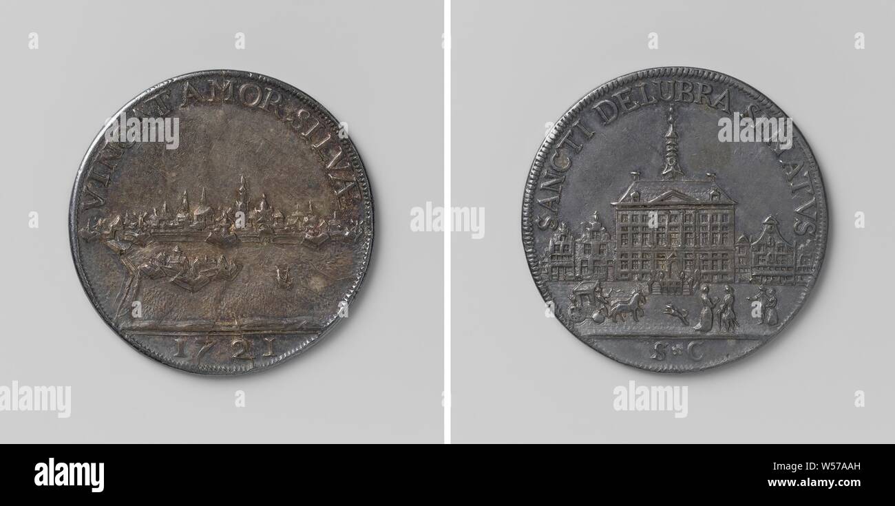 Werkzeug Token von der Stadt 's-Hertogenbosch, silberne Medaille. Vorderseite: Blick auf die Stadt von der Südseite, im Vordergrund: St. Antonieschans und die Straße Straße, rechts: Boot, Schnitt: Jahr. Rückwärtsgang: Rathaus unter anderem Häuser, im Vordergrund: Kutsche mit zwei Pferden, ein Hund und zwei Paare von Menschen in einem Kreis, Schnitt: Monogramm des Buchstaben S und C, 's-Hertogenbosch, Theodorus Casparus Van Berckel, s Hertogenbosch, 1721, silber (Metall), markanten (Metallverarbeitung), d 2,7 cm × w 6.66 Stockfoto