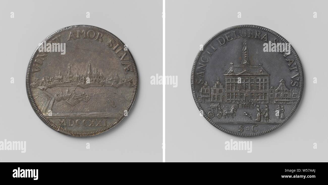 Werkzeug Token von der Stadt 's-Hertogenbosch, silberne Medaille. Vorderseite: Blick auf die Stadt von der Südseite, im Vordergrund: St. Antonieschans und die Straße Straße, rechts: Boot, Schnitt: Jahr. Rückwärtsgang: Rathaus unter anderem Häuser, im Vordergrund: Kutsche mit zwei Pferden, ein Hund und zwei Paare von Menschen in einem Kreis, Schnitt: Monogramm des Buchstaben S und C, 's-Hertogenbosch, Theodorus Casparus Van Berckel, s Hertogenbosch, 1721, silber (Metall), markanten (Metallverarbeitung), d 2,7 cm × w 6.50 Stockfoto