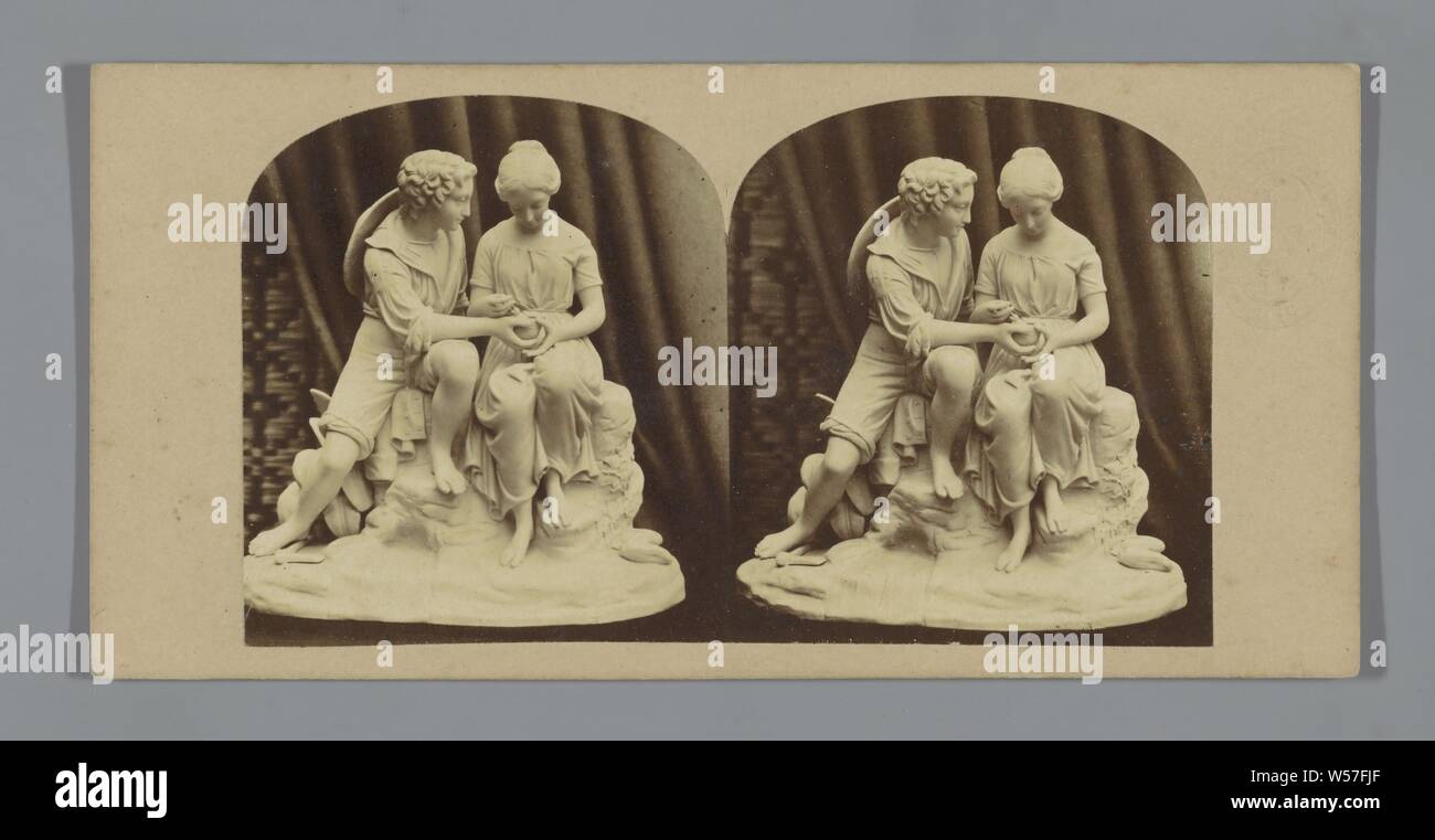 Paul und Virginia Paul und Virginia (Titel auf Objekt), zwei Figuren aus dem Buch Paul und Virginia von Jacques-Henri Bernardin de Saint-Pierre, Skulptur, ein paar Liebhaber, anonym, C. 1855 - C. 1880, Fotopapier, Karton, Eiklar drucken, H 84 mm x B 174 mm Stockfoto