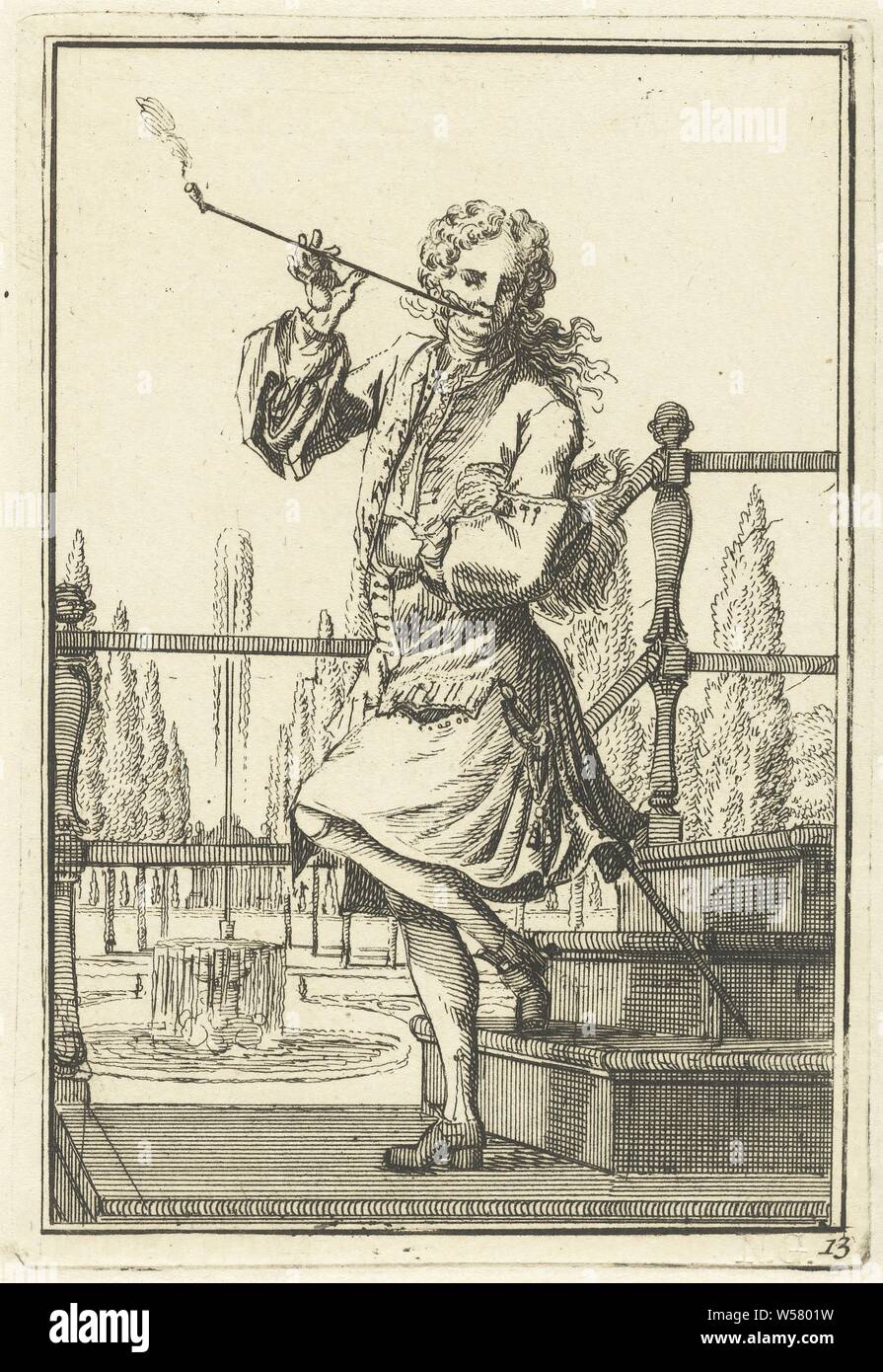 Rohr-sprechenden Mann niederländische Kostüme (Titel der Serie), Rohr-sprechenden Mann, gekleidet nach Dutch Fashion von 1710-1720. In voller Länge auf einen Schritt, der auf eine Landung. Im Hintergrund ein Garten mit Brunnen. Der Druck ist Teil einer 16-teiligen Serie von Drucken mit Darstellungen der Niederländischen Kostüme., Pfeife, Tabak, Bekleidung, Kostüm (Kleidung der Männer), die Europäer (mit Namen) (Kostüm), Adolf van der Laan, C. 1710-1755, Papier, Ätzen, H 136 mm x B 92 mm Stockfoto
