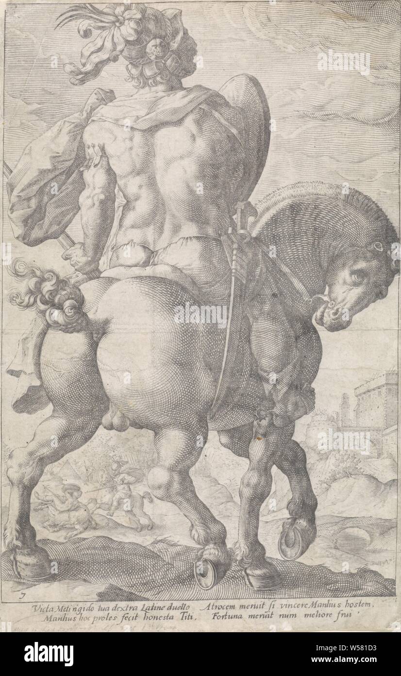 Titus Manlius zu Pferd römischen Helden (Titel der Serie), der Held Titus Manlius zu Pferd, von der Rückseite gesehen. Im Hintergrund sehen Sie, wie er besiegt ein Gegner auf dem Pferd. Zwei Linien der Vers in Latein, (Geschichte der) Titus Manlius Torquatus, zeigen die, anonym, Amsterdam, 1608 - 1635, Papier, Gravur, H 247 mm x B 159 mm Stockfoto