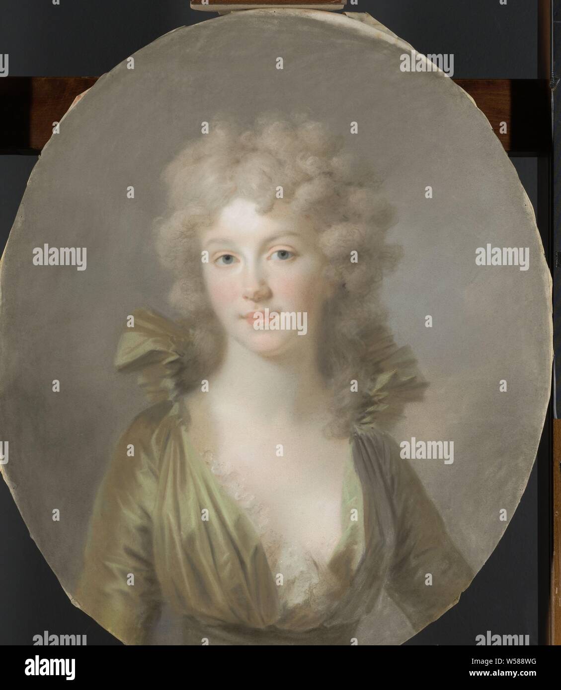Frederica Louisa Wilhelmina (1774-1837), Prinzessin von Preußen. Da Frau 1791 von Willem Frederik, Prinz von Oranje-Nassau, Portrait von Frederica Louisa Wilhelmina (1774-1837), Prinz von Oranje-Nassau. Hälfte und Gesicht. Sie ist Teil einer Reihe von neun Porträts von Prinzen und Prinzessinnen aus dem Hause Oranje-Nassau. Teil der Sammlung Pastelle, historische Personen - BB-Frau, Wilhelmina van Preußen (1774-1837), Johann Friedrich August Tischbein, 1785-1795, Pergament (tierisches Material), h 61,5 cm x W 50 cm w 10,1 kg Stockfoto