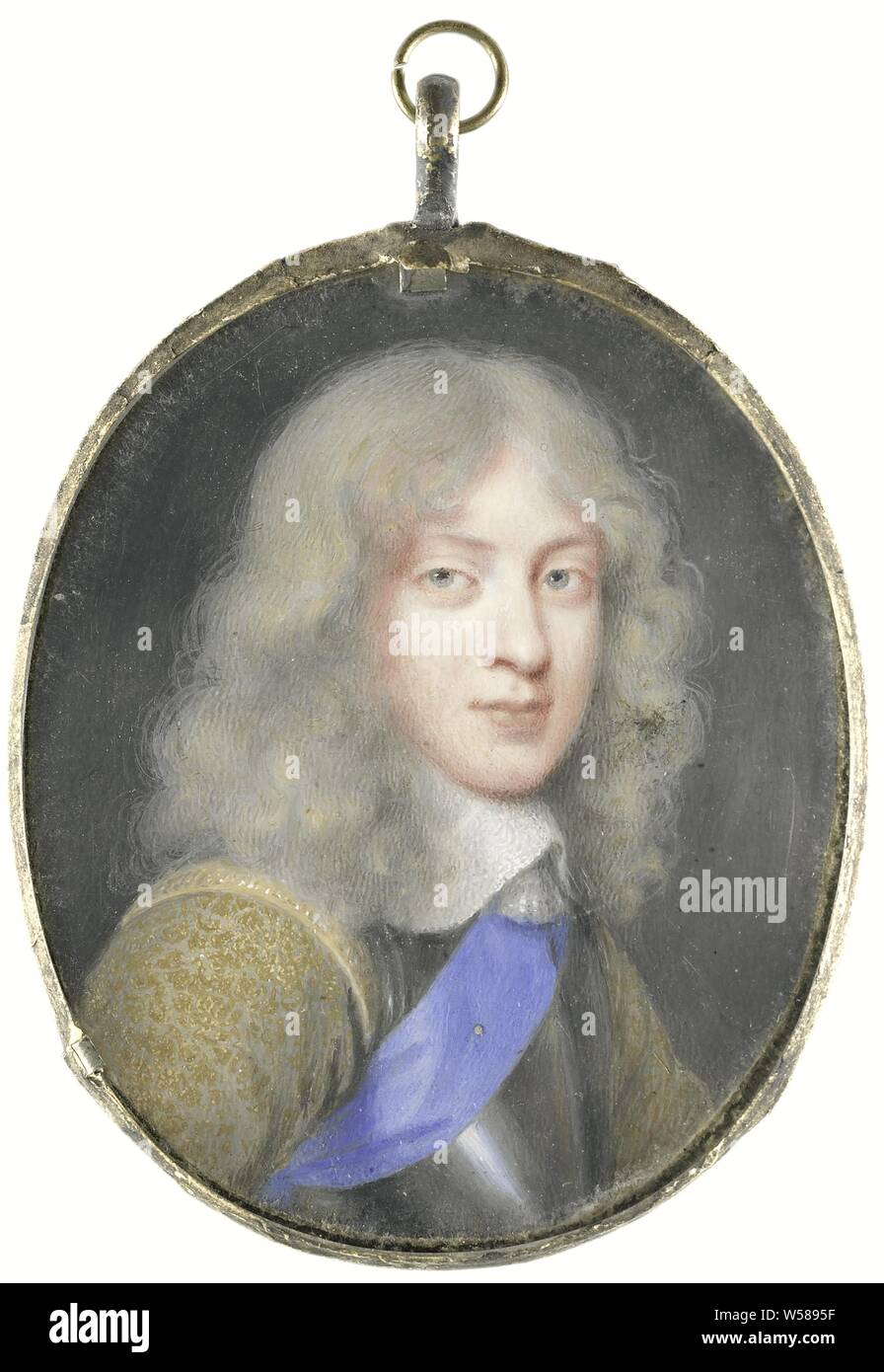 James II. (1633-1701), der spätere König von England, an einem jungen Alter, Portrait von James II (1633-1701), an einem jungen Alter. Büste, auf der rechten Seite. Teil der Sammlung von Porträtminiaturen, James II (König von England und Schottland), Louis du Guernier (I) (zugeschrieben), 1645-1655, Pappe, Aquarell (Lack), Metall, Glas, h 7,7 cm x B 6,3 cm x T 0,5 cm Stockfoto
