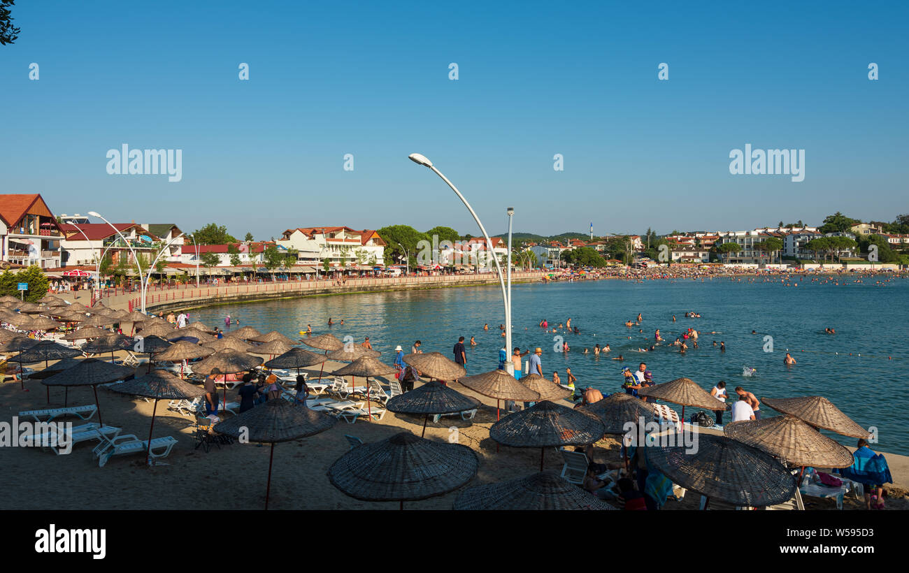 KANDIRA, Kocaeli, Türkei, Kerpe Strand, 23. Juli 2019; touristische Stadt an der Küste des Schwarzen Meeres. Die kocaeli beliebteste Strand. Ideal für Touristen für Summ Stockfoto