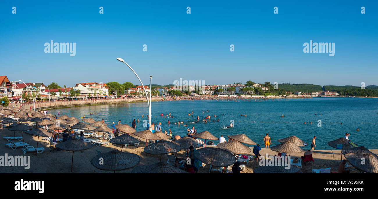KANDIRA, Kocaeli, Türkei, Kerpe Strand, 23. Juli 2019; touristische Stadt an der Küste des Schwarzen Meeres. Die kocaeli beliebteste Strand. Ideal für Touristen für Summ Stockfoto